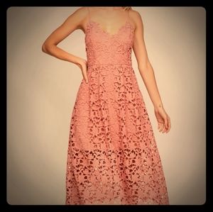 Astr the label midi lace dress L
